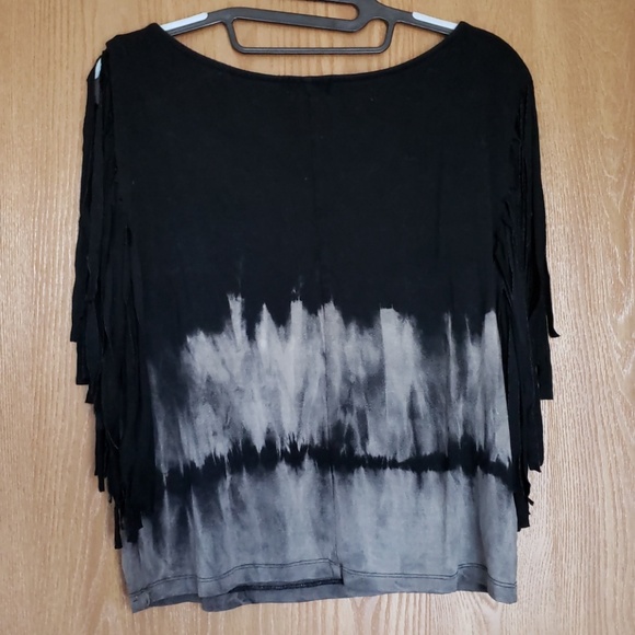 Fringe Crop Top - Picture 4 of 4